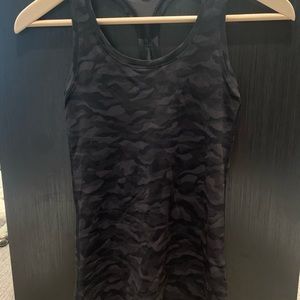Camo lululemon tank top size 4